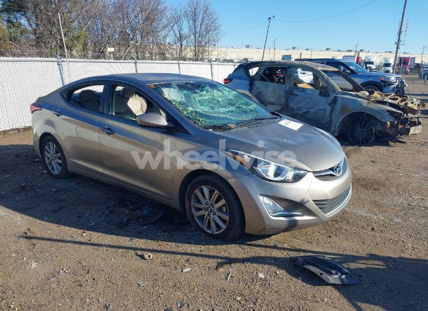2014 Hyundai Elantra SE (VIN 5NPDH4AE8EH512983) main photo