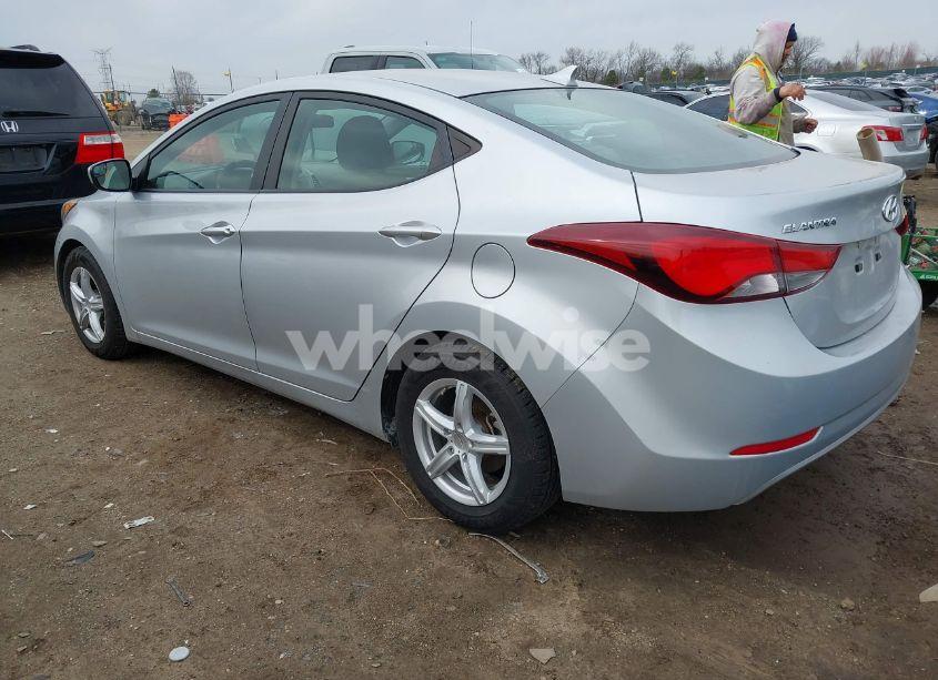 Photo 3 of 2014 Hyundai Elantra SE (VIN 5NPDH4AE8EH521103)