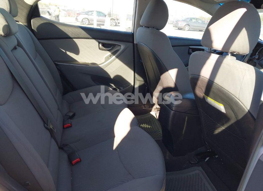 Photo 8 of 2014 Hyundai Elantra SE (VIN 5NPDH4AE8EH526141)
