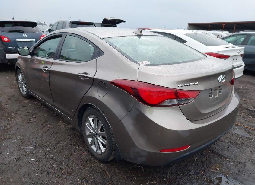 Photo 3 of 2014 Hyundai Elantra SE (VIN 5NPDH4AE8EH535650)