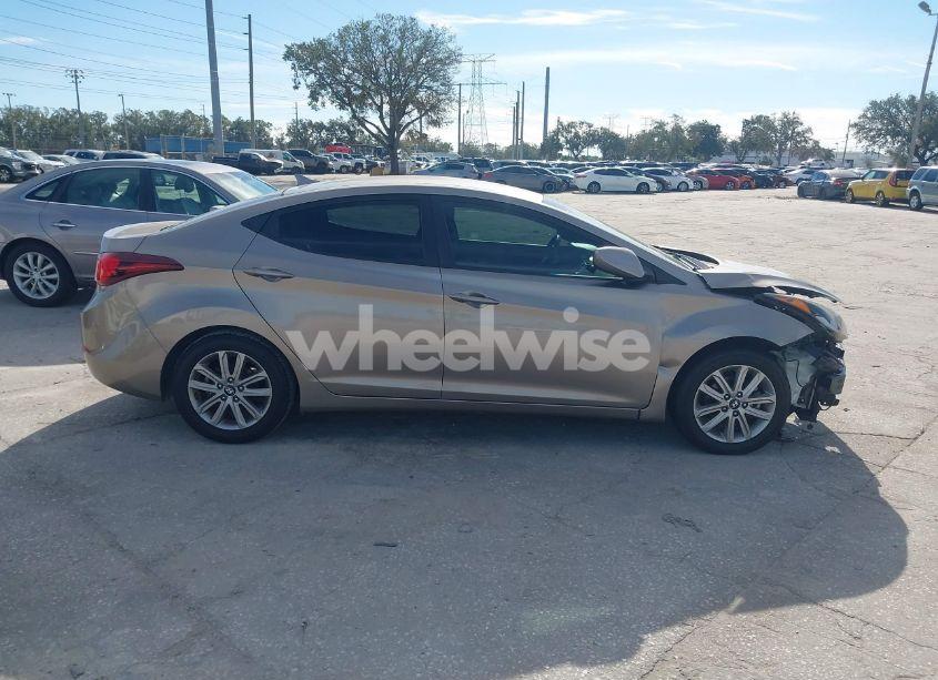 Photo 14 of 2014 Hyundai Elantra SE (VIN 5NPDH4AE8EH538662)