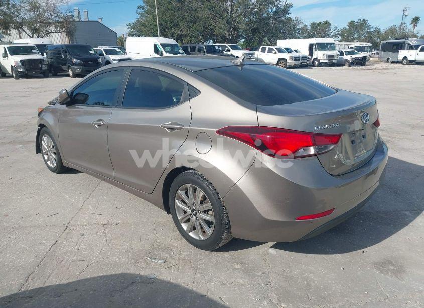 Photo 3 of 2014 Hyundai Elantra SE (VIN 5NPDH4AE8EH538662)