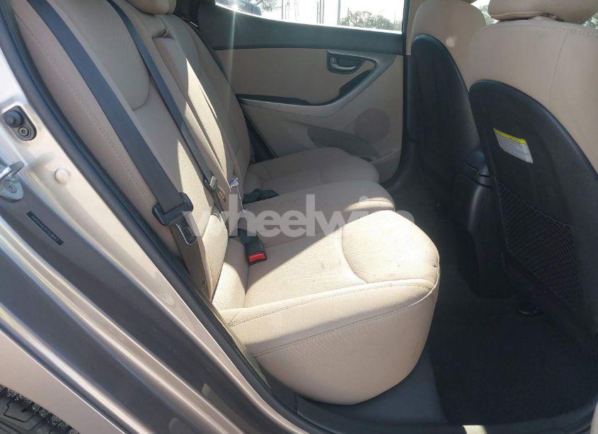 Photo 8 of 2014 Hyundai Elantra SE (VIN 5NPDH4AE8EH538662)