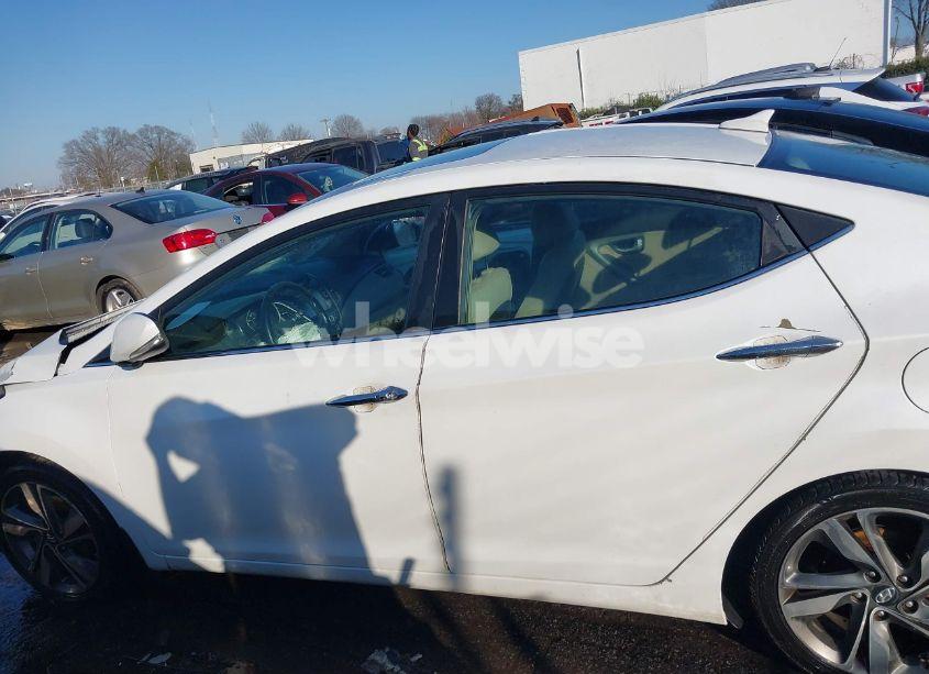 Photo 15 of 2015 Hyundai Elantra LIMITED (VIN 5NPDH4AE8FH547038)