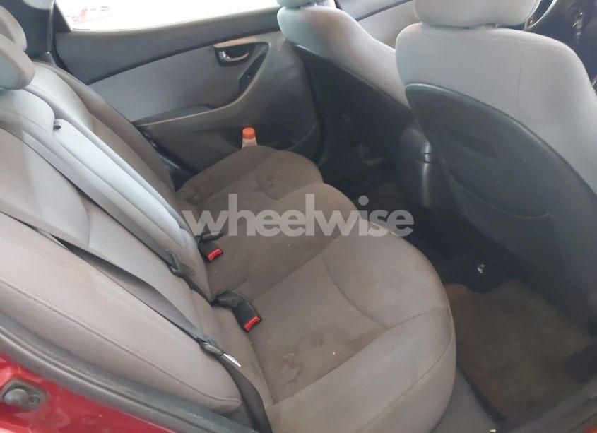 Photo 8 of 2015 Hyundai Elantra SE (VIN 5NPDH4AE8FH548111)