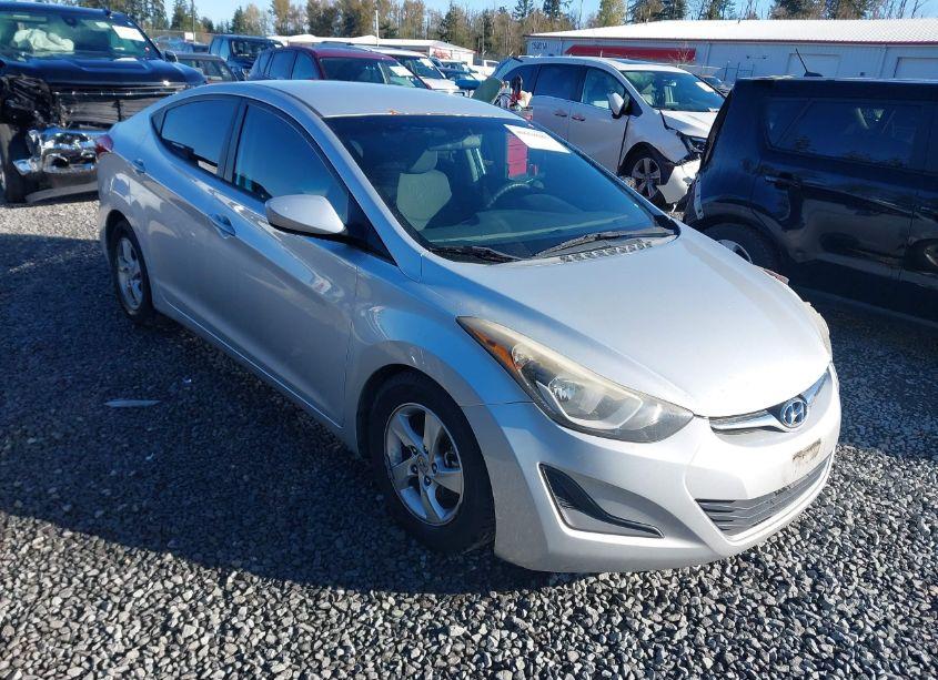 2015 Hyundai Elantra SE (VIN 5NPDH4AE8FH550683) main photo