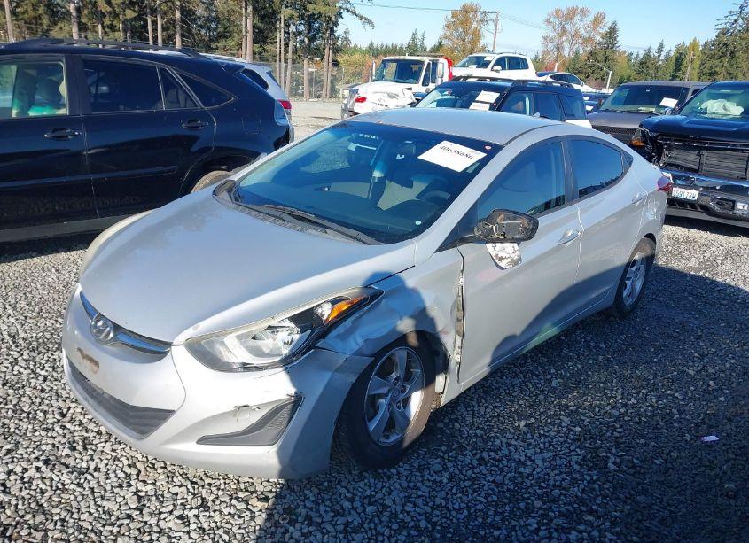 Photo 2 of 2015 Hyundai Elantra SE (VIN 5NPDH4AE8FH550683)