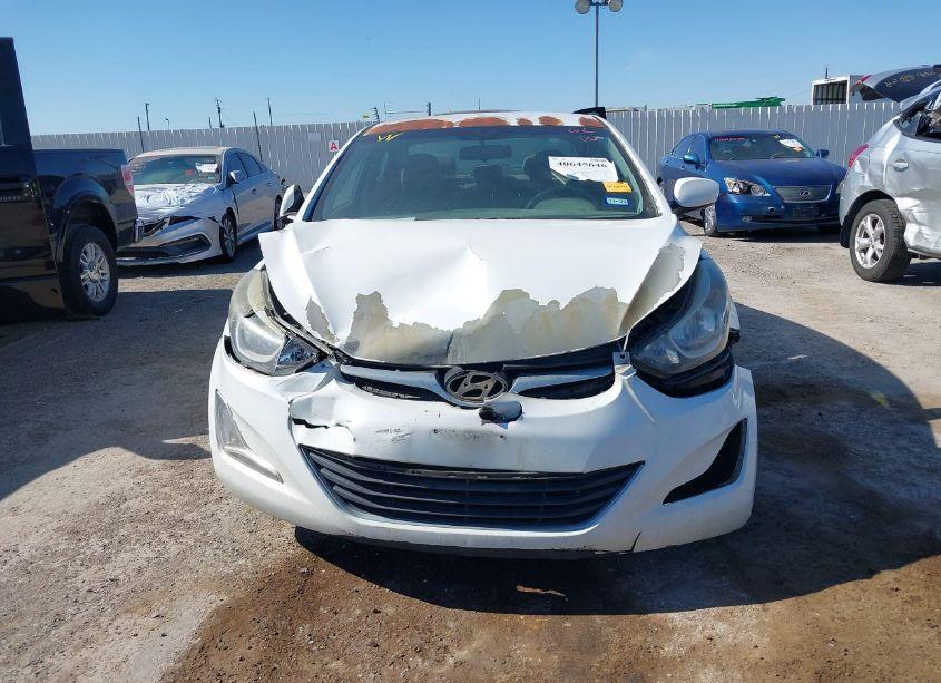 Photo 6 of 2015 Hyundai Elantra SE (VIN 5NPDH4AE8FH561070)