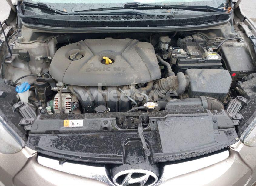 Photo 10 of 2015 Hyundai Elantra SE (VIN 5NPDH4AE8FH563286)