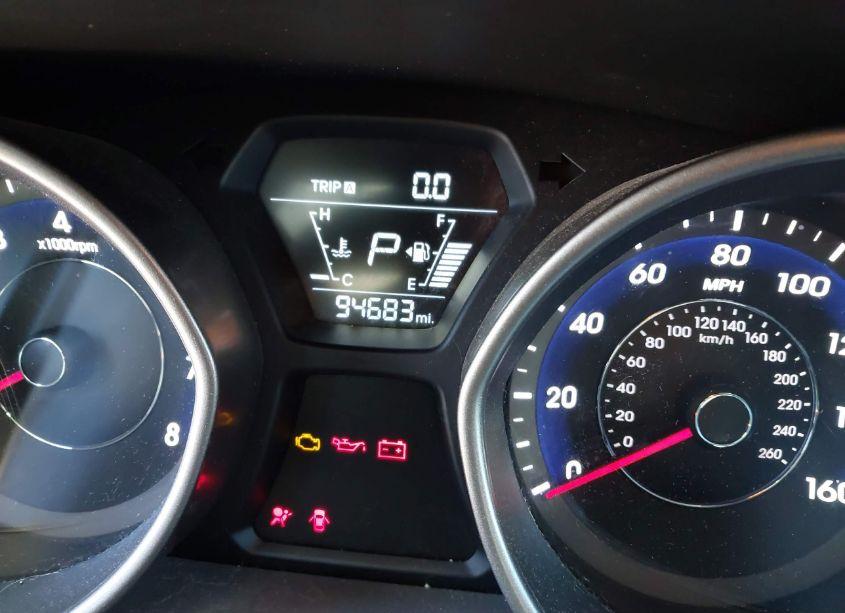 Photo 7 of 2015 Hyundai Elantra SE (VIN 5NPDH4AE8FH576300)