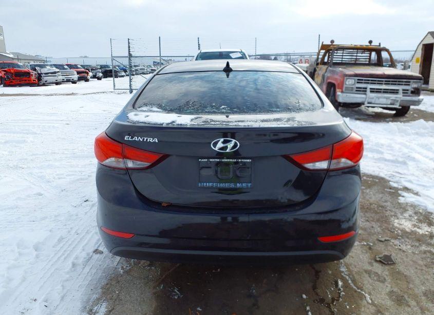 Photo 16 of 2015 Hyundai Elantra SE (VIN 5NPDH4AE8FH577933)