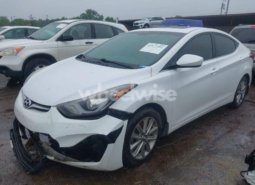 Photo 2 of 2015 Hyundai Elantra SE (VIN 5NPDH4AE8FH584235)