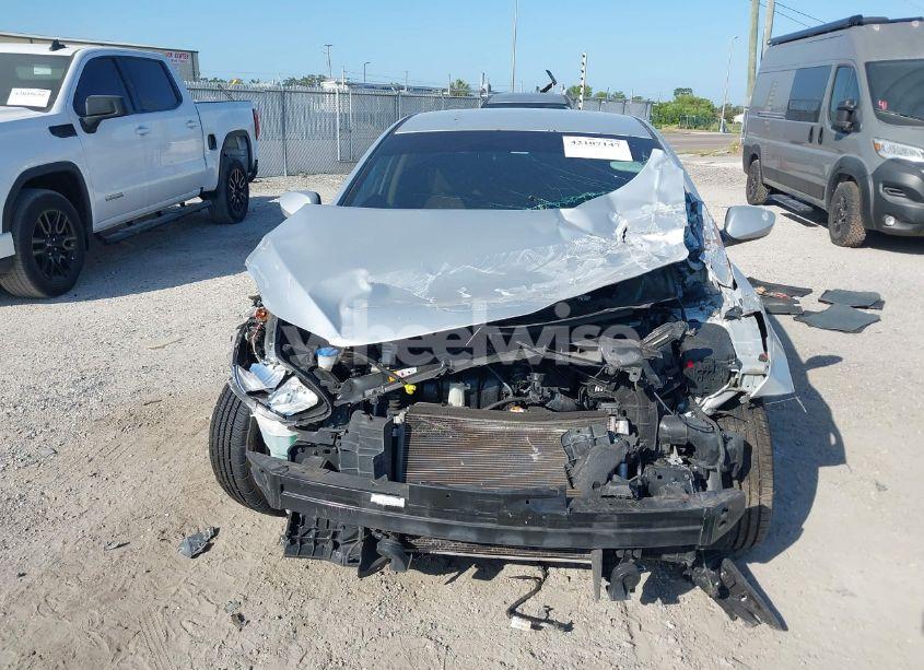 Photo 12 of 2015 Hyundai Elantra SE (VIN 5NPDH4AE8FH590181)