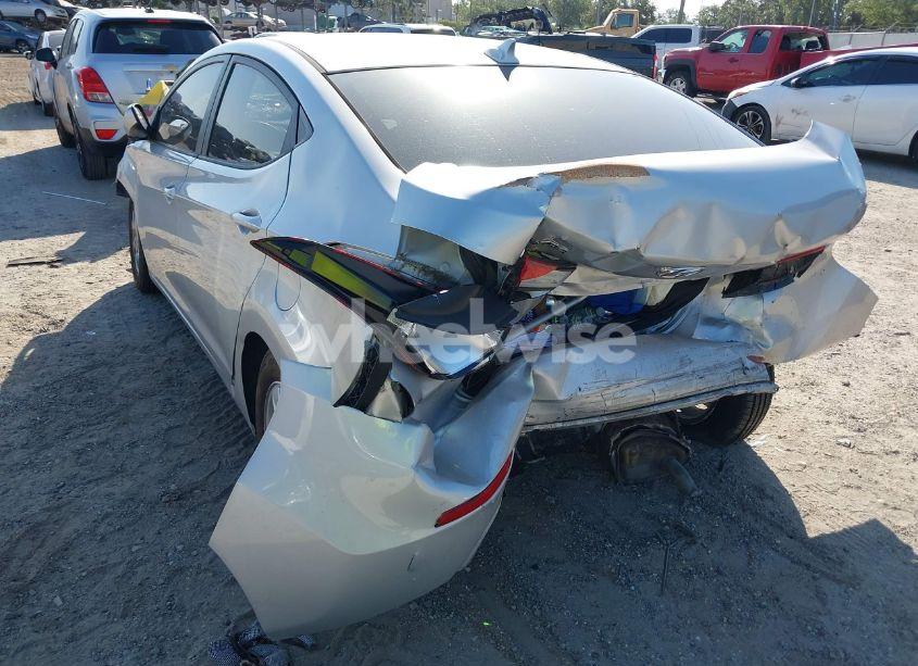 Photo 6 of 2015 Hyundai Elantra SE (VIN 5NPDH4AE8FH590181)