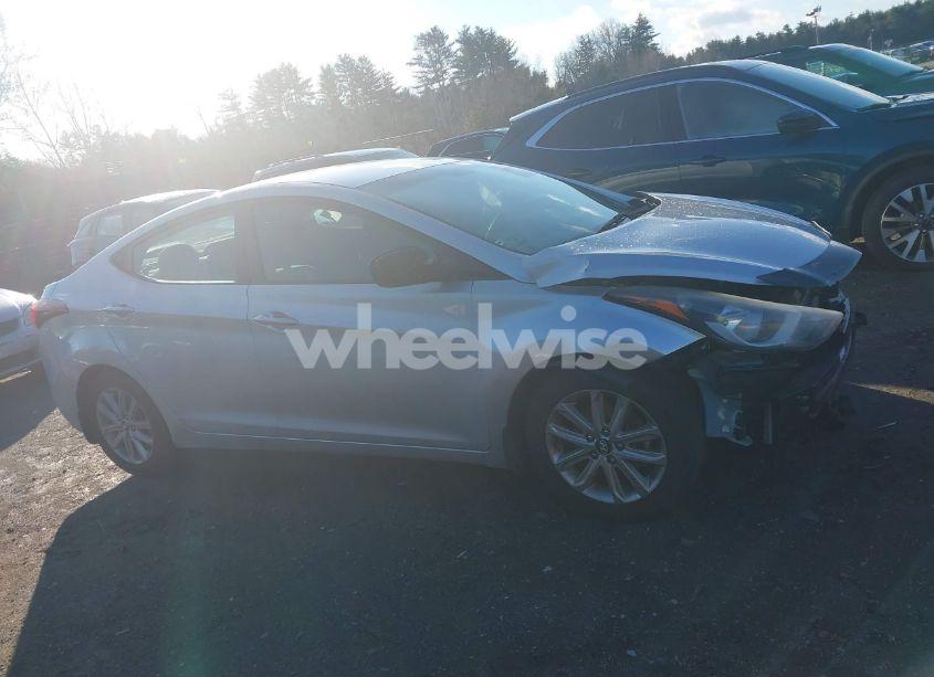 Photo 14 of 2015 Hyundai Elantra SE (VIN 5NPDH4AE8FH598619)