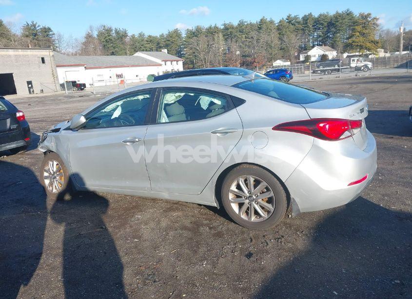 Photo 15 of 2015 Hyundai Elantra SE (VIN 5NPDH4AE8FH598619)