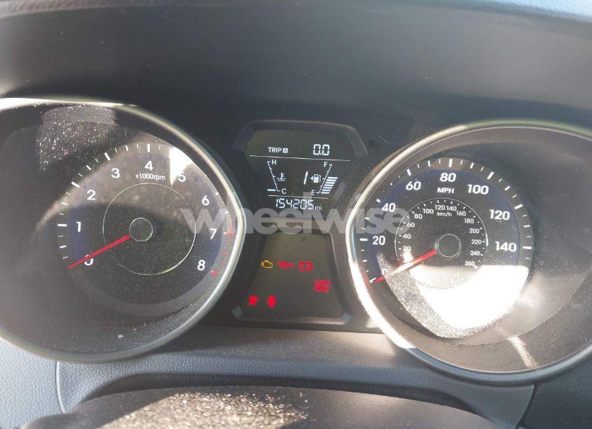 Photo 7 of 2015 Hyundai Elantra SE (VIN 5NPDH4AE8FH598619)