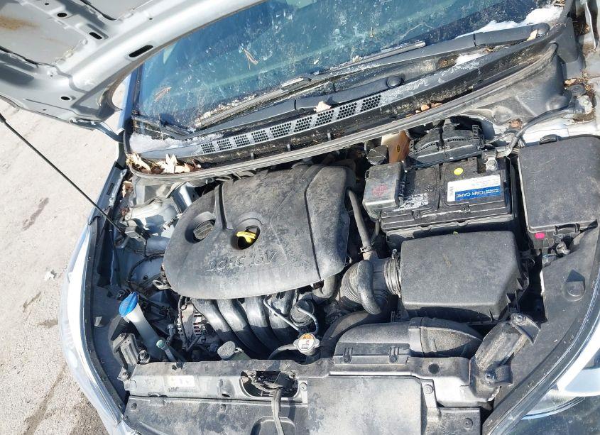 Photo 9 of 2015 Hyundai Elantra SE (VIN 5NPDH4AE8FH604208)