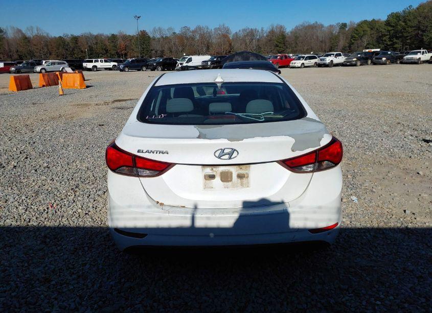 Photo 16 of 2015 Hyundai Elantra SE (VIN 5NPDH4AE8FH629917)
