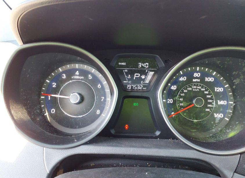 Photo 7 of 2015 Hyundai Elantra SE (VIN 5NPDH4AE8FH629917)