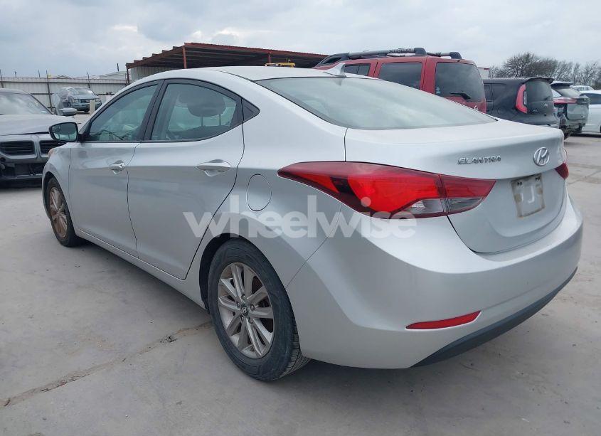 Photo 3 of 2015 Hyundai Elantra SE (VIN 5NPDH4AE8FH634115)