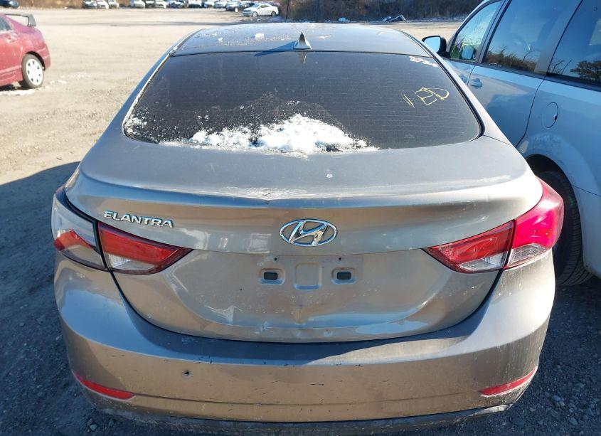 Photo 15 of 2015 Hyundai Elantra SE (VIN 5NPDH4AE8FH635782)