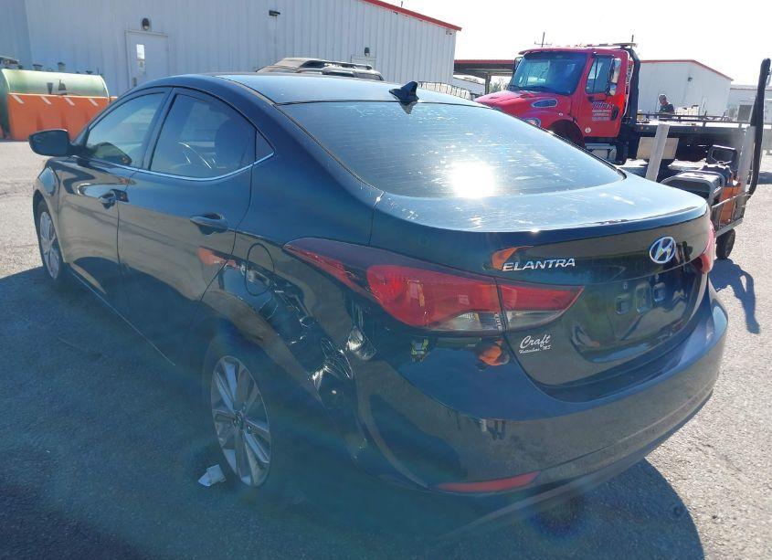 Photo 3 of 2015 Hyundai Elantra SE (VIN 5NPDH4AE8FH636379)