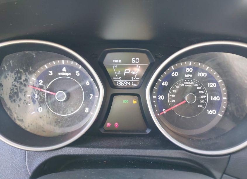 Photo 7 of 2015 Hyundai Elantra SE (VIN 5NPDH4AE8FH636379)