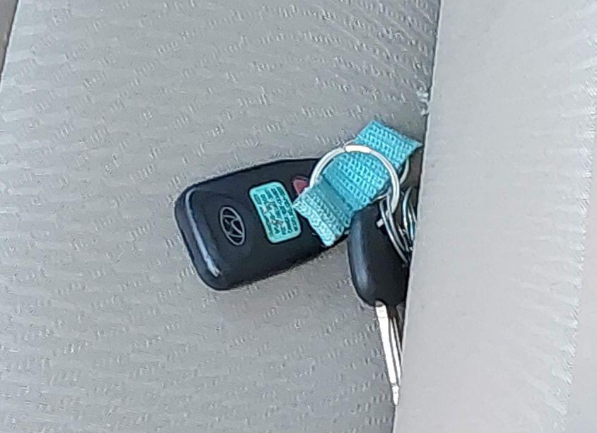 Photo 11 of 2015 Hyundai Elantra SE (VIN 5NPDH4AE8FH636527)