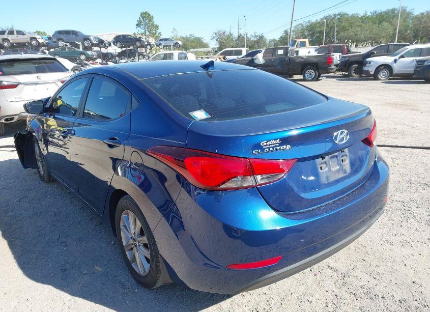 Photo 3 of 2015 Hyundai Elantra SE (VIN 5NPDH4AE8FH636527)