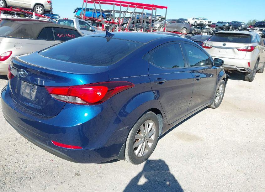 Photo 4 of 2015 Hyundai Elantra SE (VIN 5NPDH4AE8FH636527)