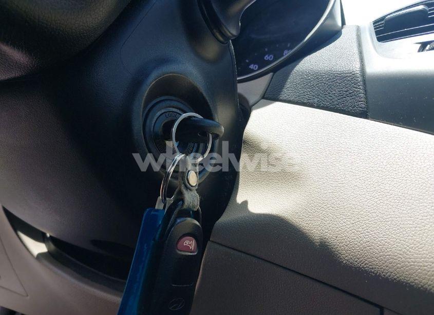 Photo 11 of 2015 Hyundai Elantra SE (VIN 5NPDH4AE8FH641808)