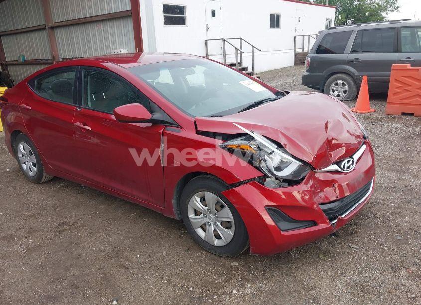 2016 Hyundai Elantra SE (VIN 5NPDH4AE8GH665785) main photo