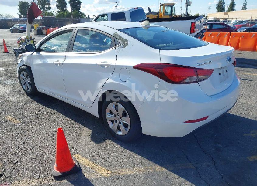 Photo 3 of 2016 Hyundai Elantra SE (VIN 5NPDH4AE8GH666967)