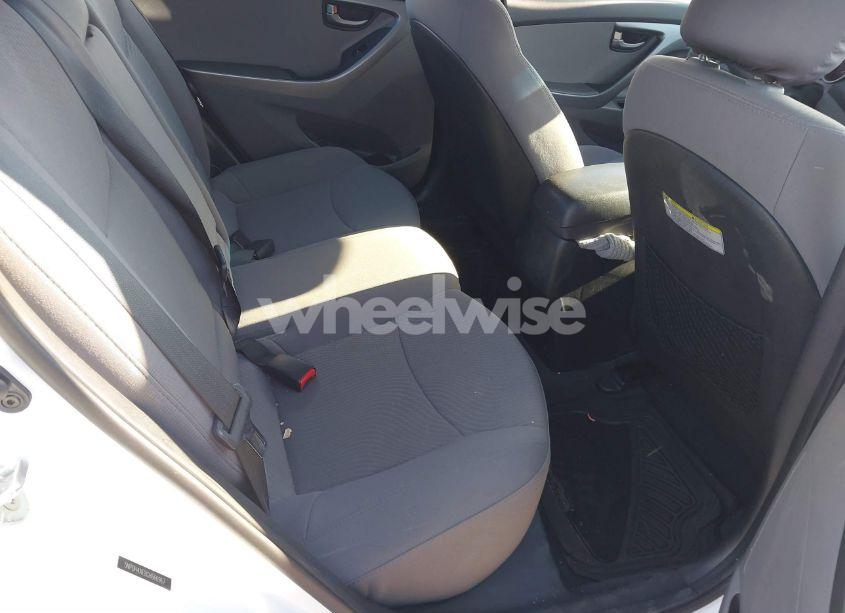 Photo 8 of 2016 Hyundai Elantra SE (VIN 5NPDH4AE8GH666967)