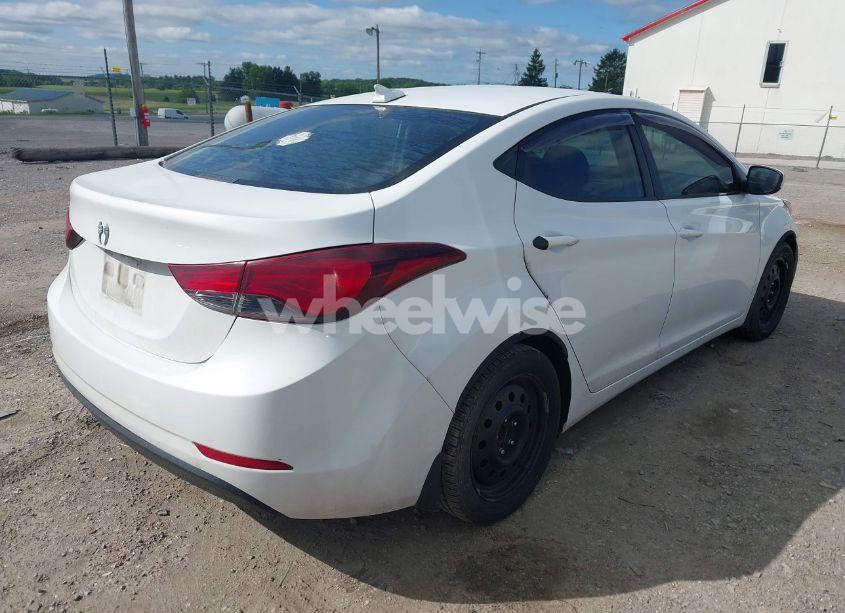 Photo 4 of 2016 Hyundai Elantra SE (VIN 5NPDH4AE8GH682134)