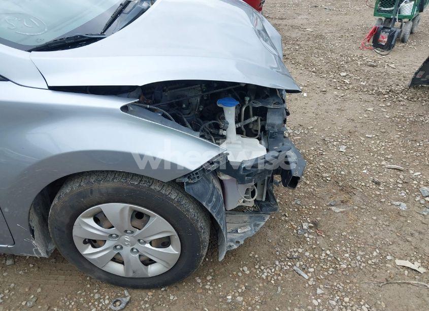 Photo 18 of 2016 Hyundai Elantra SE (VIN 5NPDH4AE8GH682280)