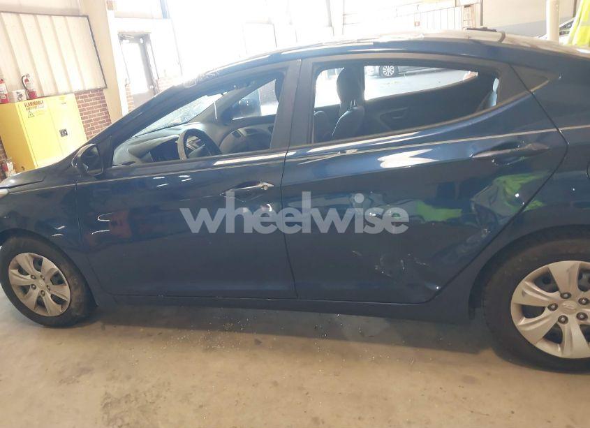 Photo 13 of 2016 Hyundai Elantra SE (VIN 5NPDH4AE8GH691173)