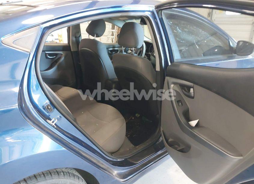 Photo 8 of 2016 Hyundai Elantra SE (VIN 5NPDH4AE8GH691173)