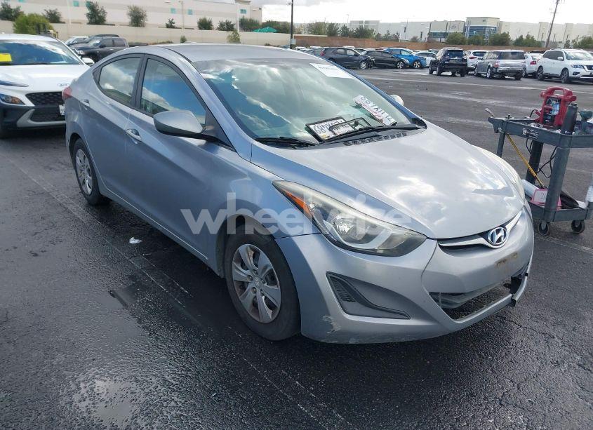 Photo 13 of 2016 Hyundai Elantra SE (VIN 5NPDH4AE8GH693246)