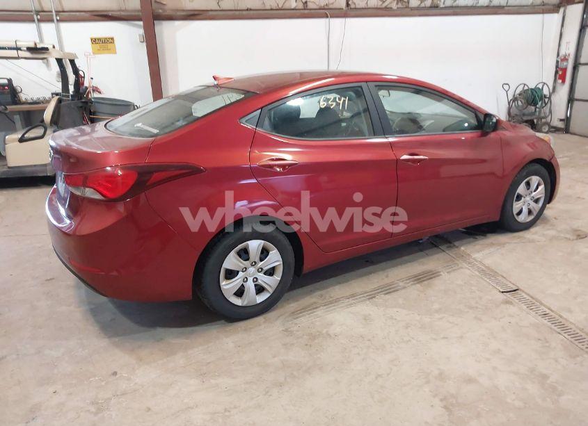 Photo 4 of 2016 Hyundai Elantra SE (VIN 5NPDH4AE8GH708442)