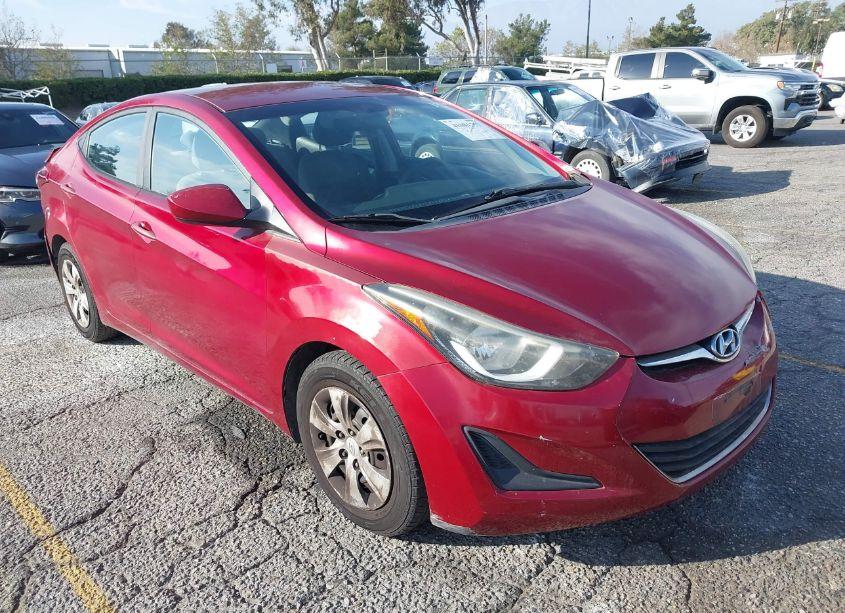 2016 Hyundai Elantra SE (VIN 5NPDH4AE8GH711812) main photo