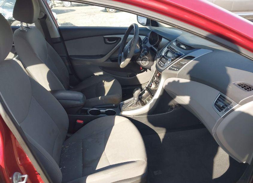 Photo 5 of 2016 Hyundai Elantra SE (VIN 5NPDH4AE8GH711812)