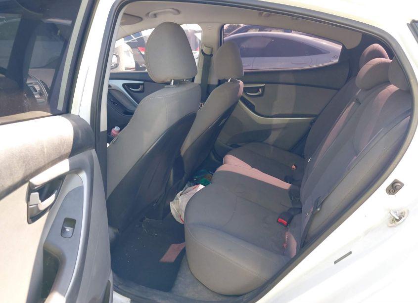 Photo 8 of 2016 Hyundai Elantra SE (VIN 5NPDH4AE8GH719425)