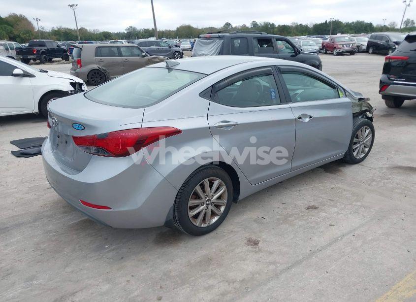 Photo 4 of 2016 Hyundai Elantra SE (VIN 5NPDH4AE8GH723166)
