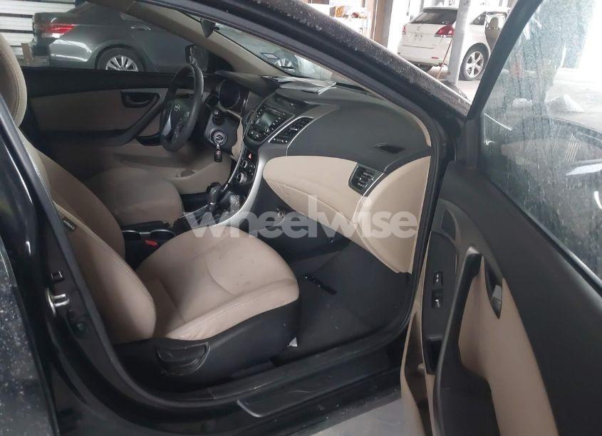 Photo 5 of 2016 Hyundai Elantra SE (VIN 5NPDH4AE8GH749444)