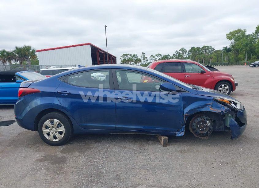 Photo 13 of 2016 Hyundai Elantra SE (VIN 5NPDH4AE8GH754739)