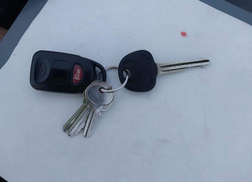 Photo 11 of 2016 Hyundai Elantra SE (VIN 5NPDH4AE8GH769497)