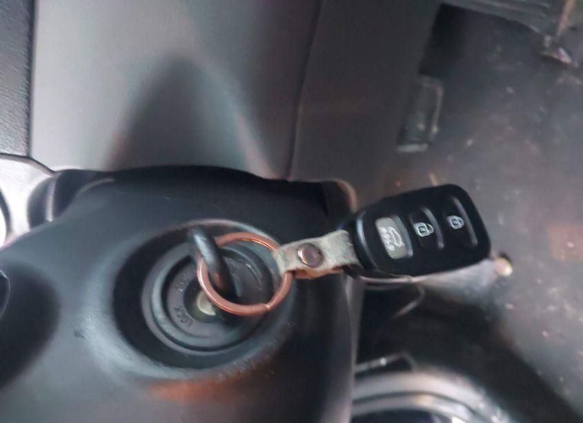 Photo 11 of 2016 Hyundai Elantra SE (VIN 5NPDH4AE8GH781293)