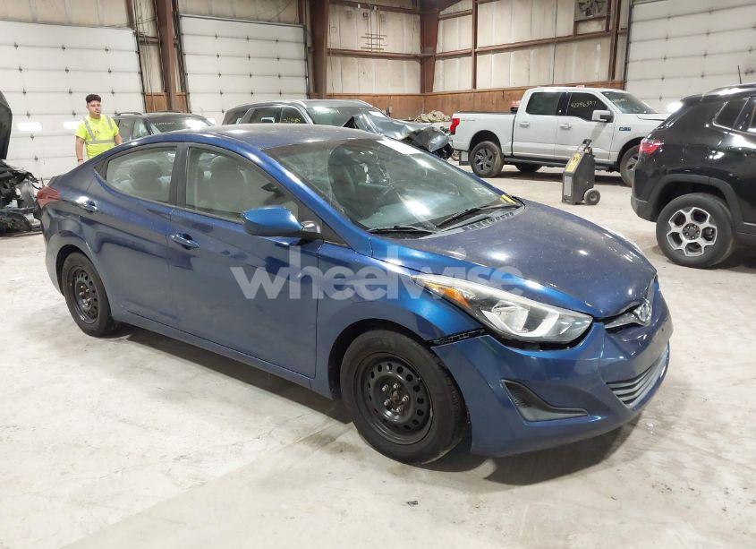 2016 Hyundai Elantra SE (VIN 5NPDH4AE8GH785893) main photo